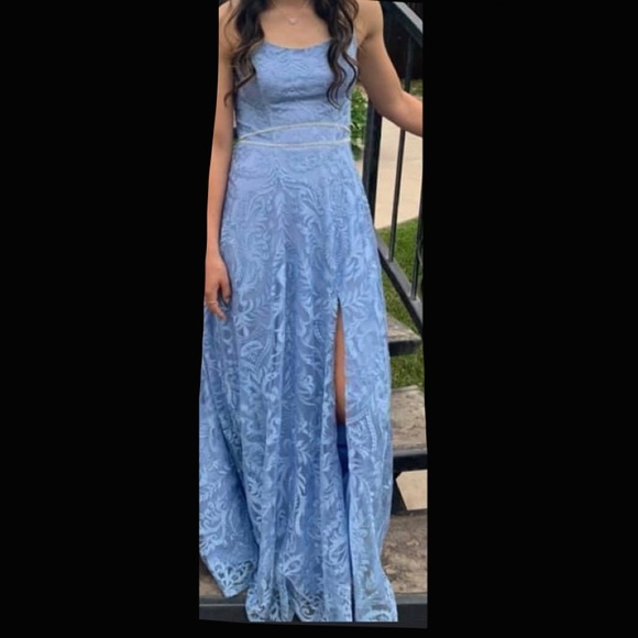 Prom Dress - Picture 4 of 5